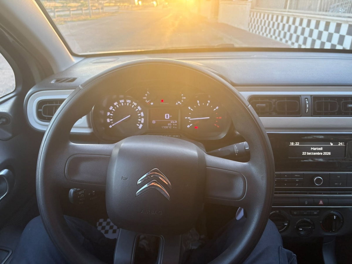 Citroen C3 BlueHDi 75 S&S Van Live (11)
