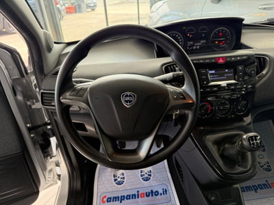 Lancia Ypsilon 1.2 69 CV 5 porte GPL Ecochic Elefantino Blu (10)