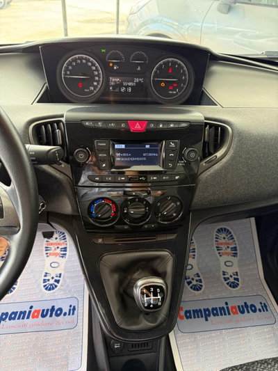 Lancia Ypsilon 1.2 69 CV 5 porte GPL Ecochic Elefantino Blu (11)