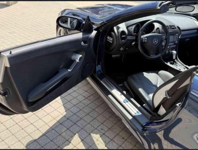 Mercedes-Benz SLK 350 cat Sport (8)