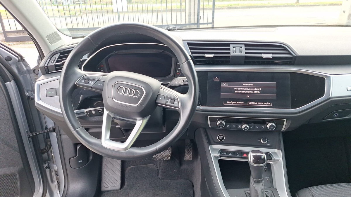 Audi Q3 Sportback 35 TDI quattro S tronic Business Plus (14)