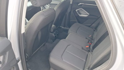 Audi Q3 Sportback 35 TDI quattro S tronic Business Plus (15)