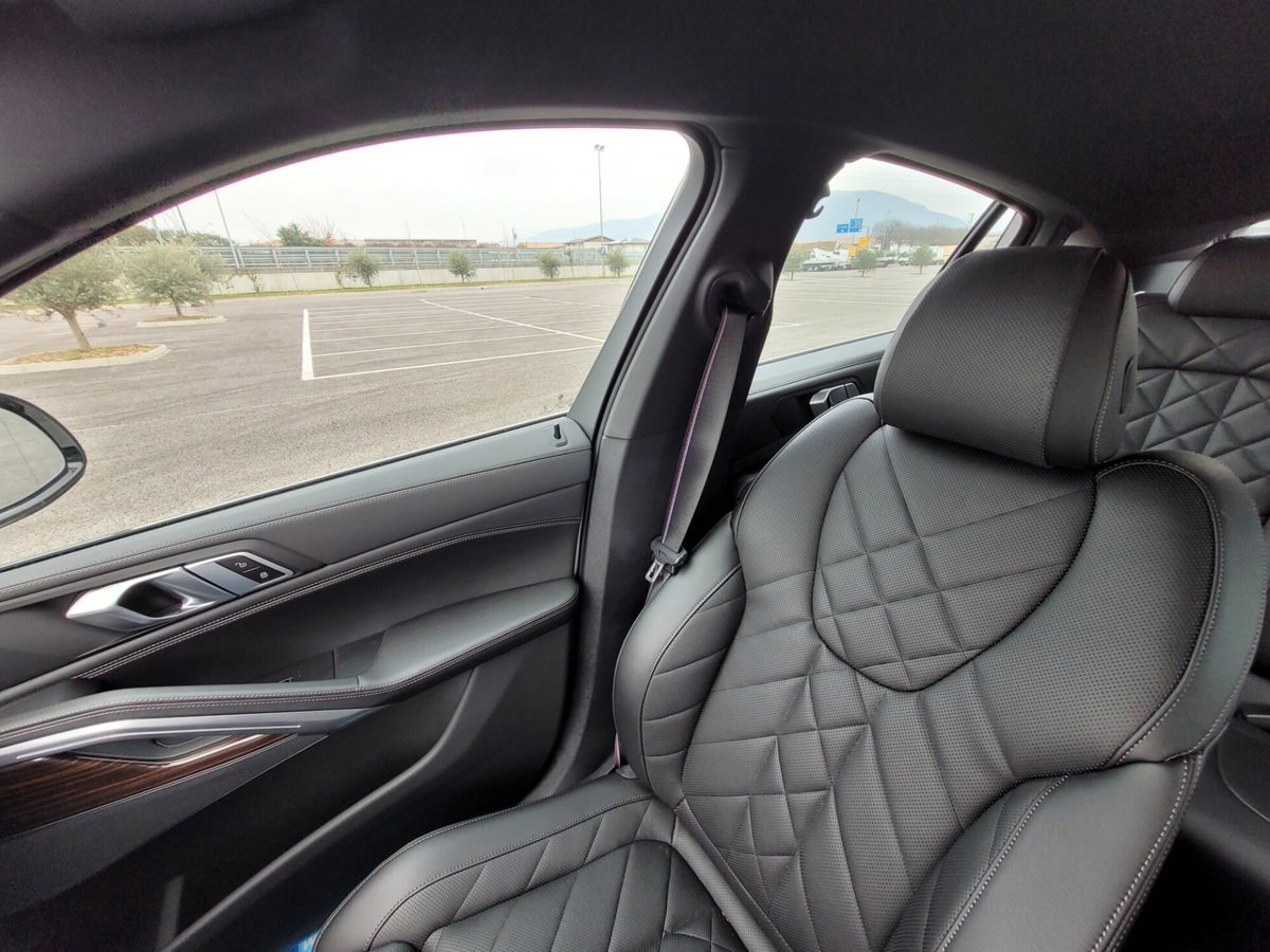 BMW X6 xDrive30d 48V Msport (6)
