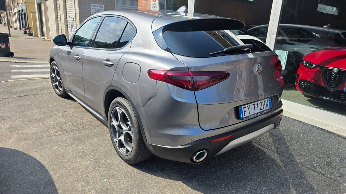 Alfa Romeo Stelvio Stelvio 2.2 Turbodiesel 160 CV AT8 RWD Sport-Tech (6)