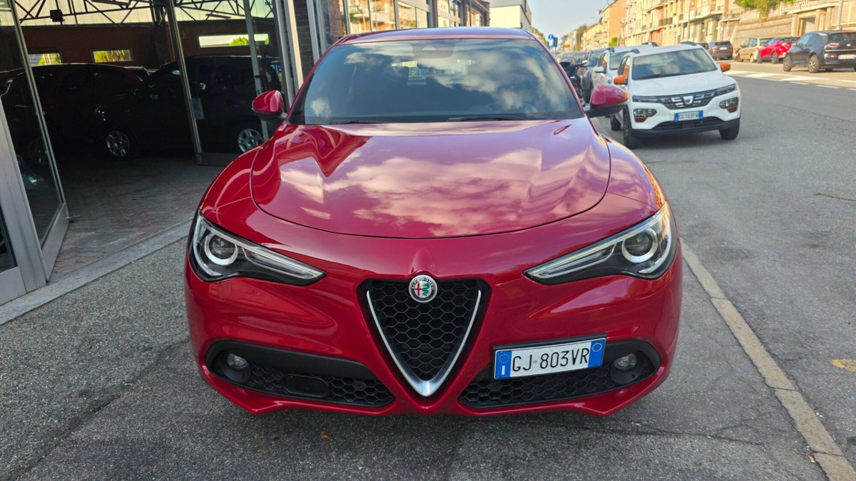 Alfa Romeo Stelvio Stelvio 2.2 Turbodiesel 160 CV AT8 RWD Sprint (2)