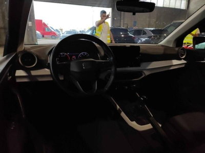 SEAT Arona 1.0 EcoTSI Black Edition (5)