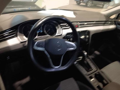Volkswagen Passat Variant 2.0 TDI SCR 122 CV EVO DSG Business (7)