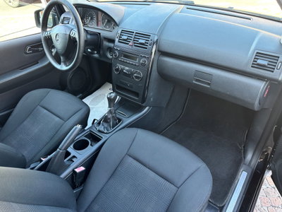 Mercedes-Benz Classe A 160 BlueEFFICIENCY Elegance (11)