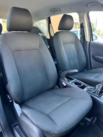 Mercedes-Benz Classe A 160 BlueEFFICIENCY Elegance (12)