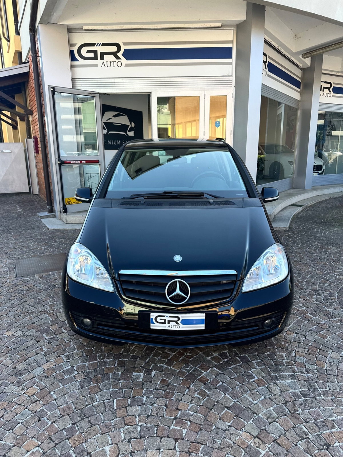 Mercedes-Benz Classe A 160 BlueEFFICIENCY Elegance (2)