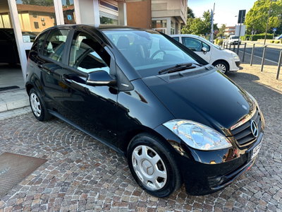Mercedes-Benz Classe A 160 BlueEFFICIENCY Elegance (3)