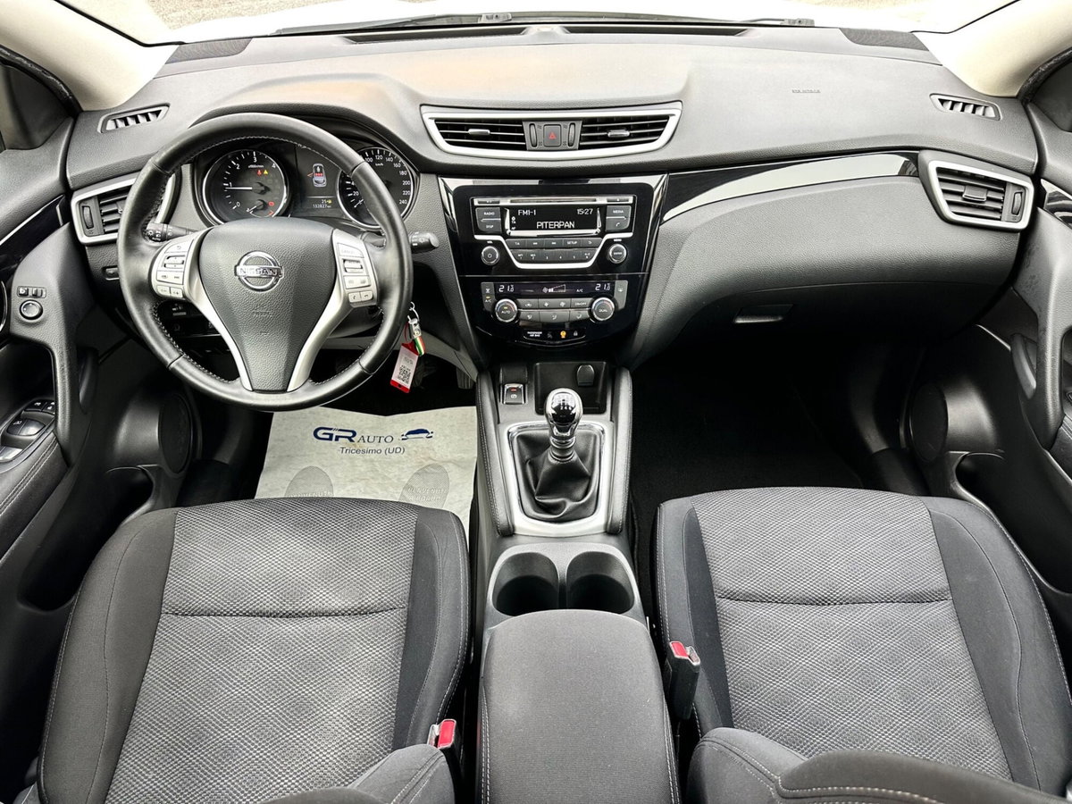 Nissan Qashqai 1.5 dCi Tekna (13)