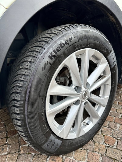 Nissan Qashqai 1.5 dCi Tekna (18)