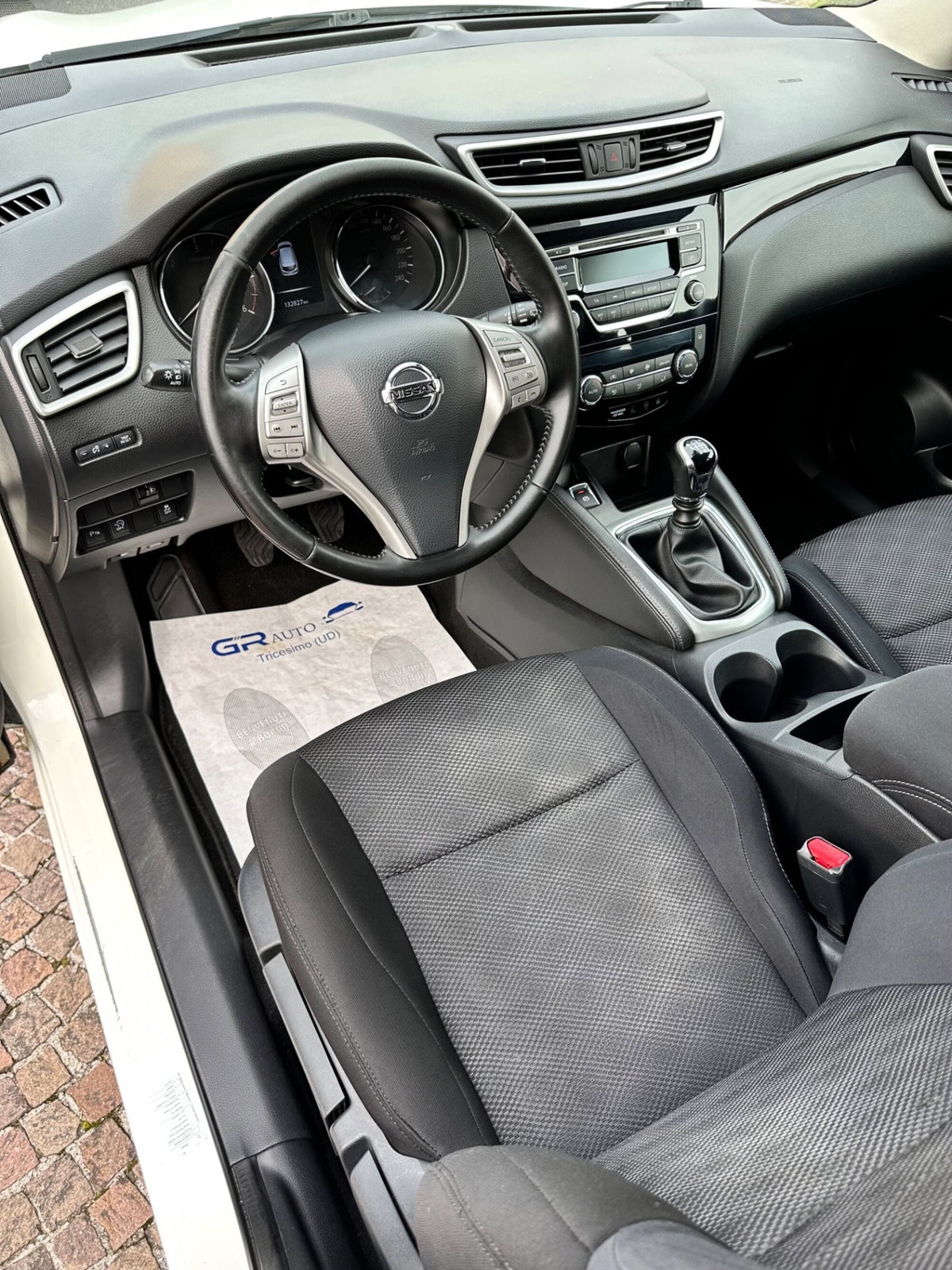 Nissan Qashqai 1.5 dCi Tekna (7)