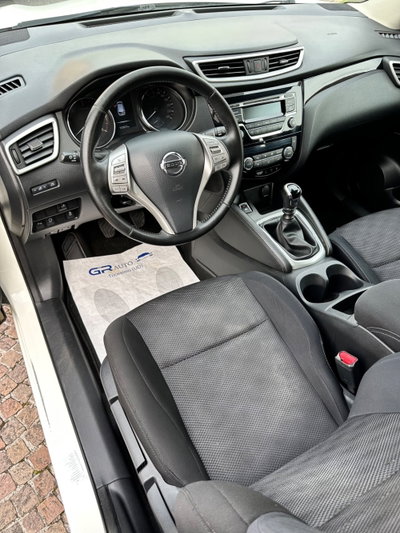 Nissan Qashqai 1.5 dCi Tekna (7)