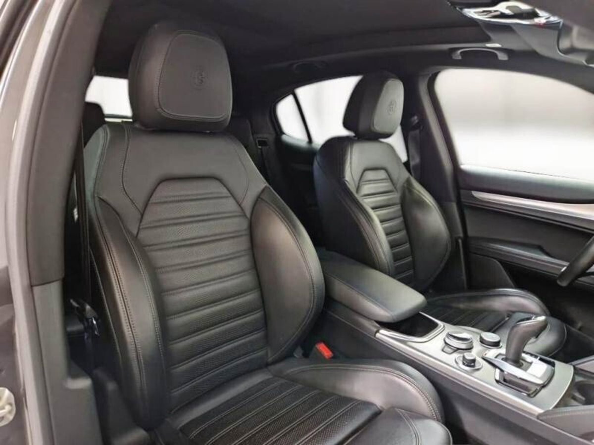 Alfa Romeo Stelvio Stelvio 2.2 Turbodiesel 210 CV AT8 Q4 Veloce (11)