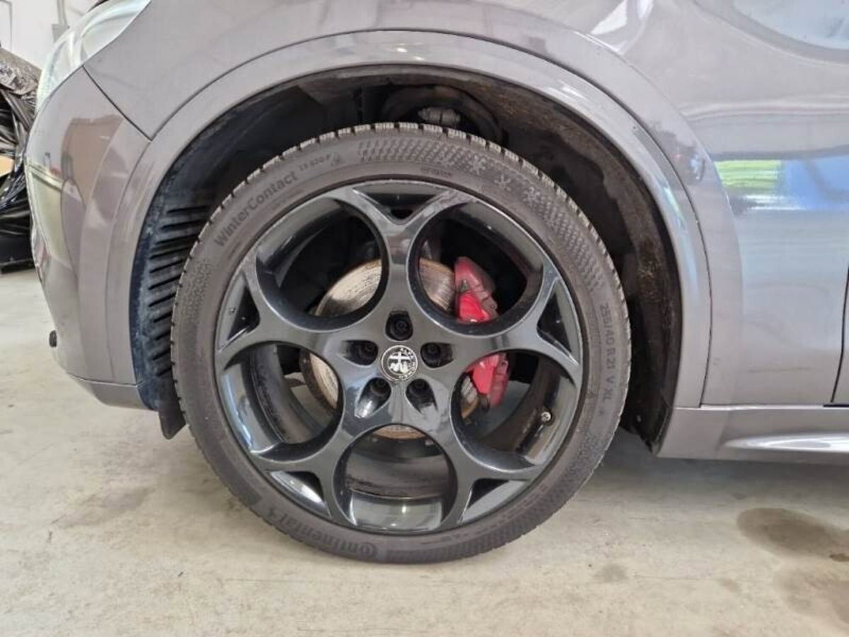 Alfa Romeo Stelvio Stelvio 2.2 Turbodiesel 210 CV AT8 Q4 Veloce (18)