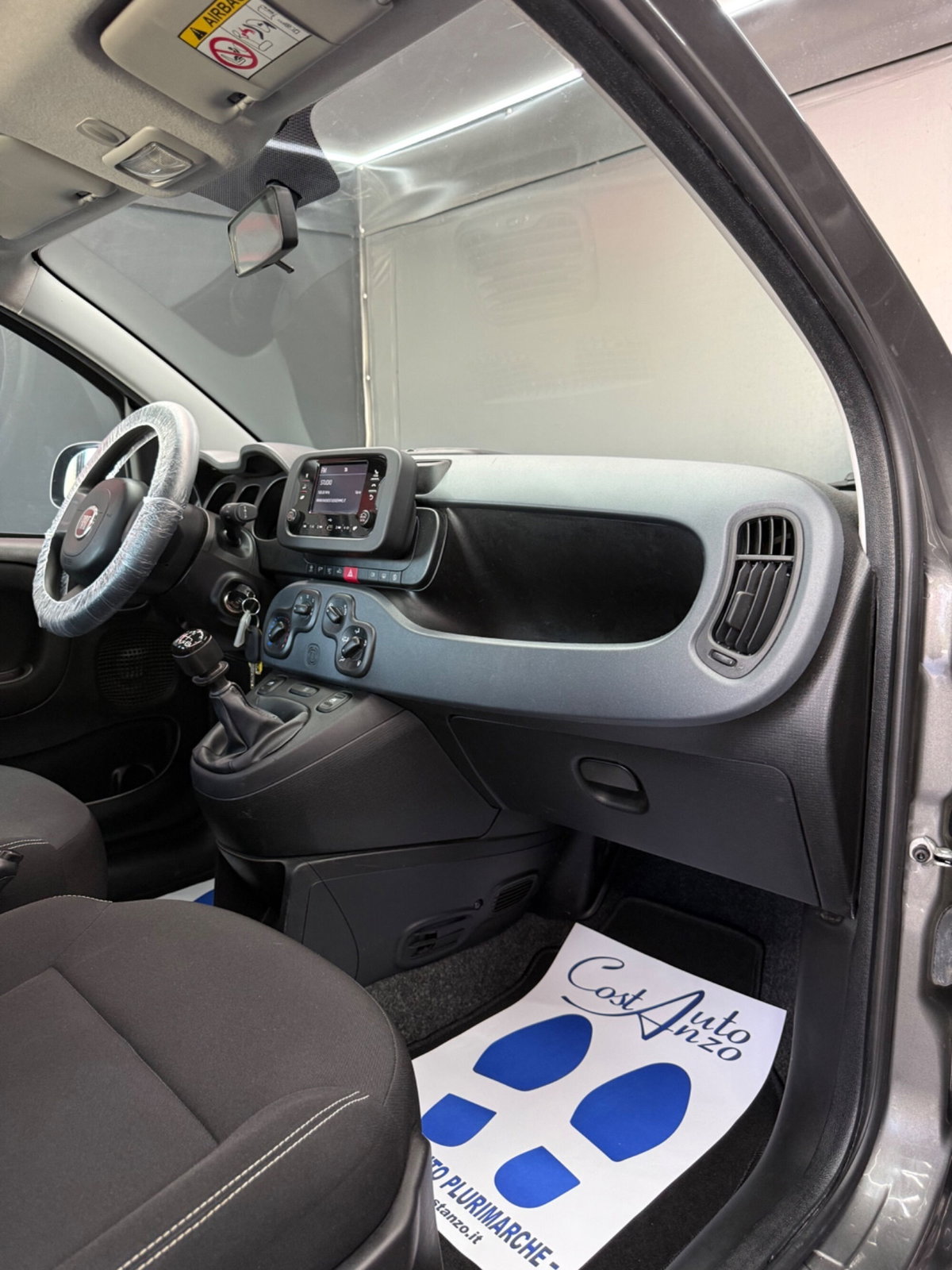Fiat Panda 1.0 FireFly S&S Hybrid City Cross (10)
