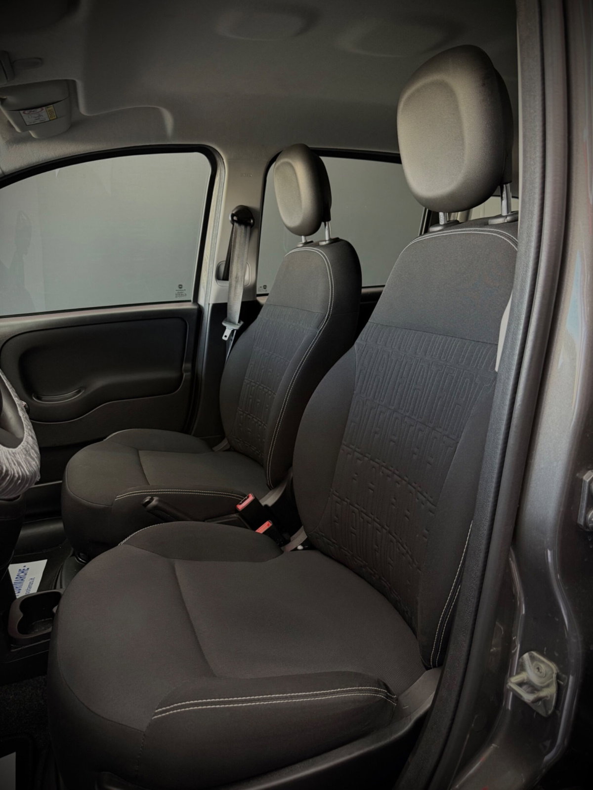 Fiat Panda 1.0 FireFly S&S Hybrid City Cross (14)