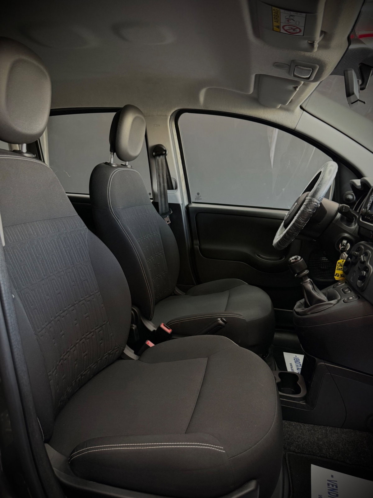 Fiat Panda 1.0 FireFly S&S Hybrid City Cross (15)