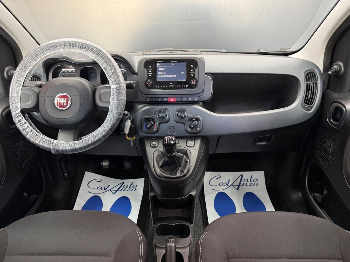 Fiat Panda 1.0 FireFly S&S Hybrid City Cross (9)