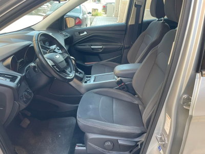 Ford Kuga 2.0 TDCI 120 CV S&S 2WD Powershift Titanium (10)