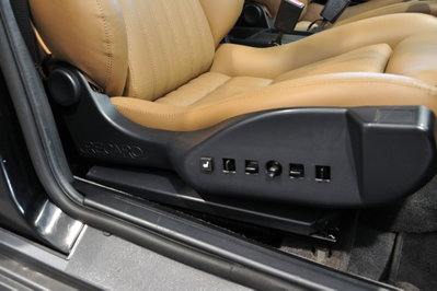 Alfa Romeo 164 3.0i V6 24V cat Q4 (14)