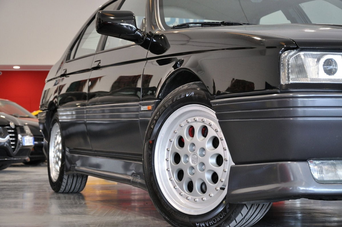 Alfa Romeo 164 3.0i V6 24V cat Q4 (7)