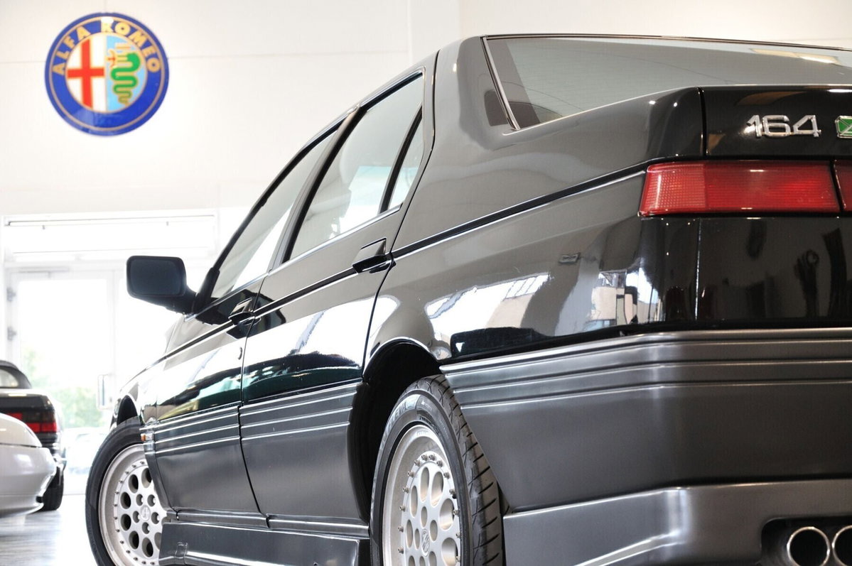 Alfa Romeo 164 3.0i V6 24V cat Q4 (8)
