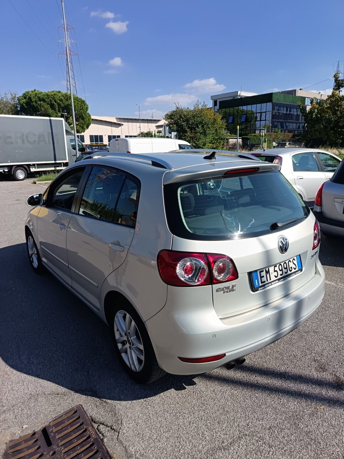 Volkswagen Golf 2.0 TDI 140CV DPF 4m. 5p. Comfort. (4)
