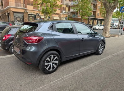 Renault Clio TCe 90 CV 5 porte Equilibre (4)