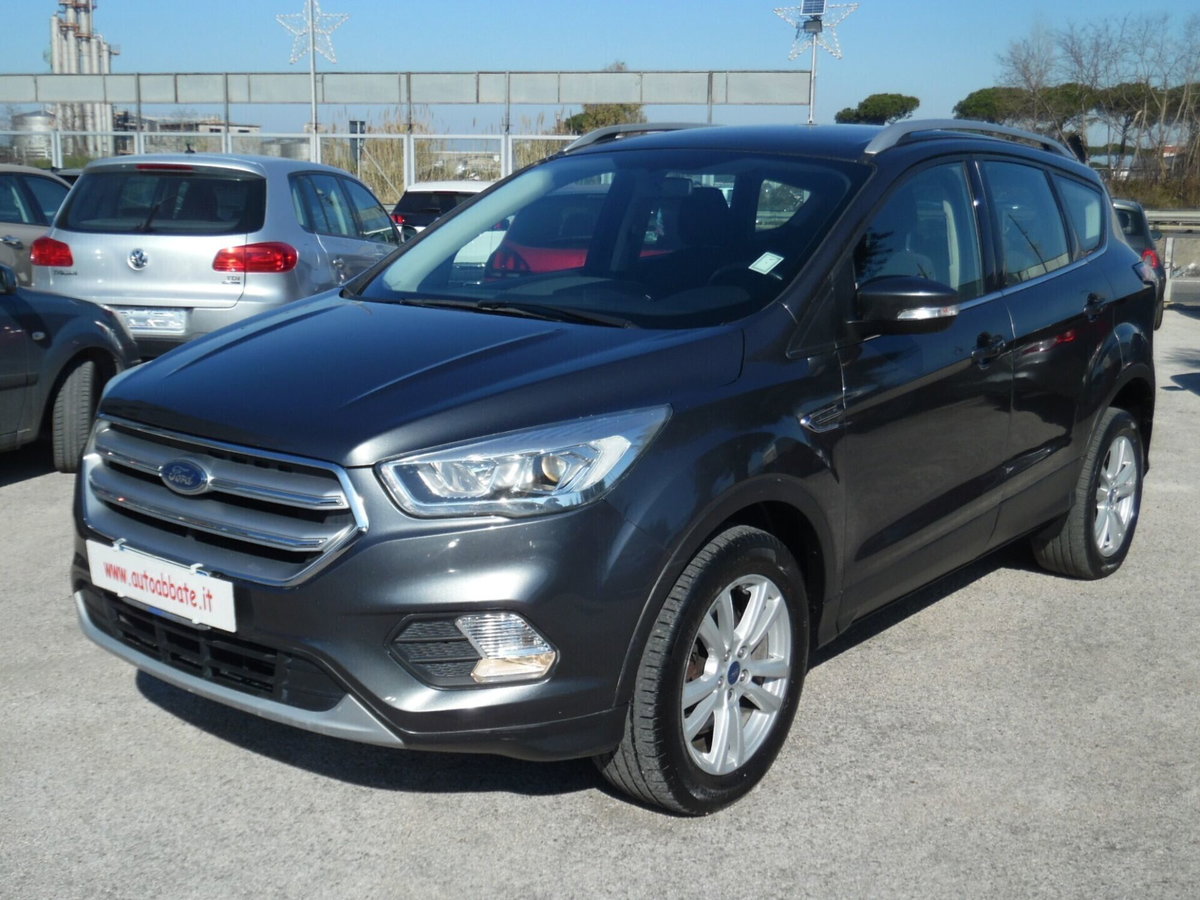 Ford Kuga 1.5 TDCI 120 CV S&S 2WD Titanium Business (3)