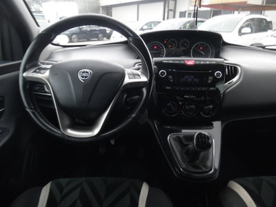 Lancia Ypsilon 1.3 MJT 16V 95 CV 5 porte S&S Gold (15)