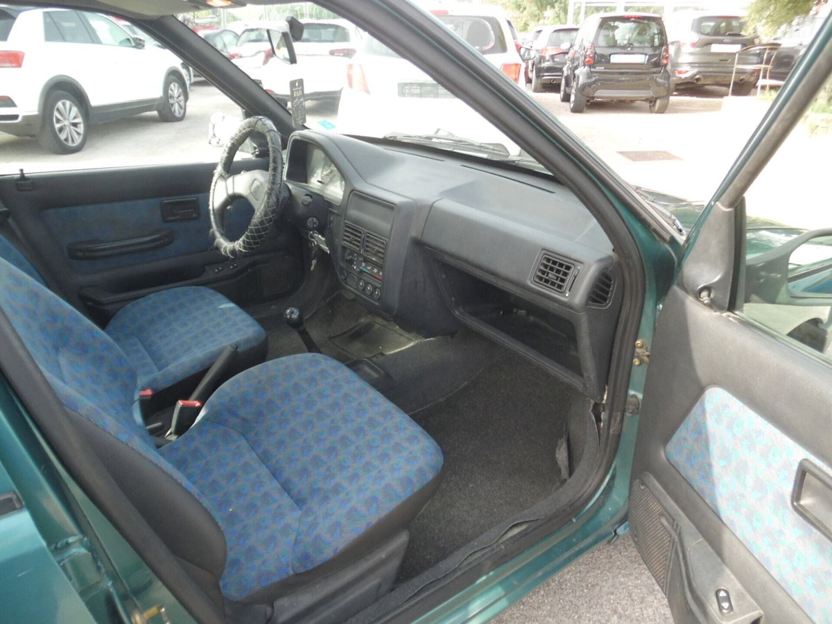 Peugeot 106 diesel cat 5 porte XRD (15)