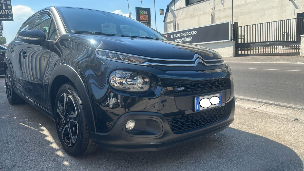 Citroen C3 PureTech 82 GPL Shine (3)