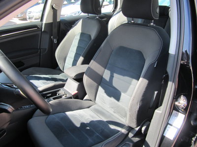 Volkswagen Golf 1.6 TDI 5p. Highline BlueMotion Technology (12)