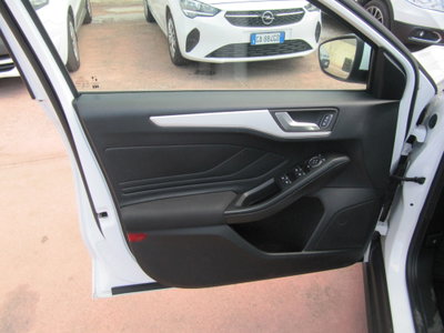 Ford Focus Station Wagon 1.5 EcoBlue 95 CV SW Business (16)