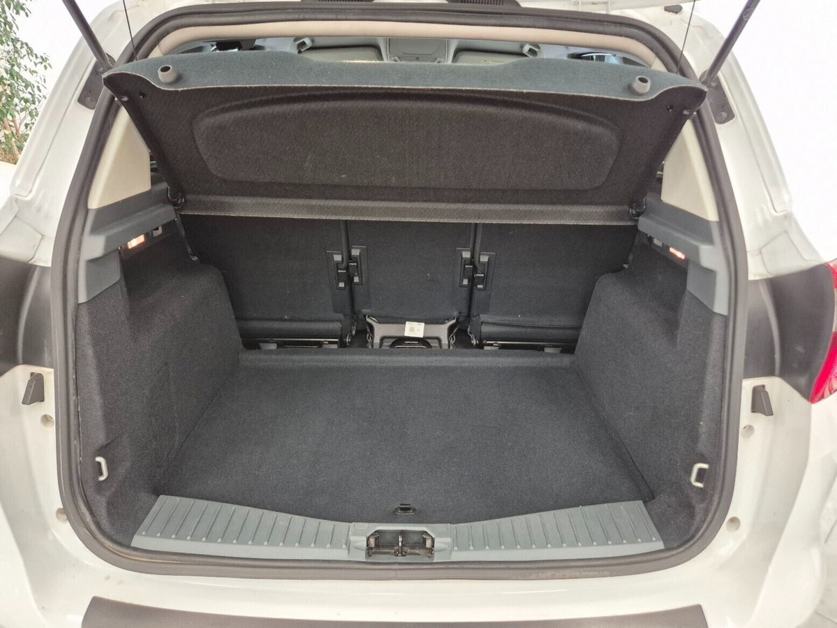 Ford C-Max 1.6 TDCi 115CV Plus (10)