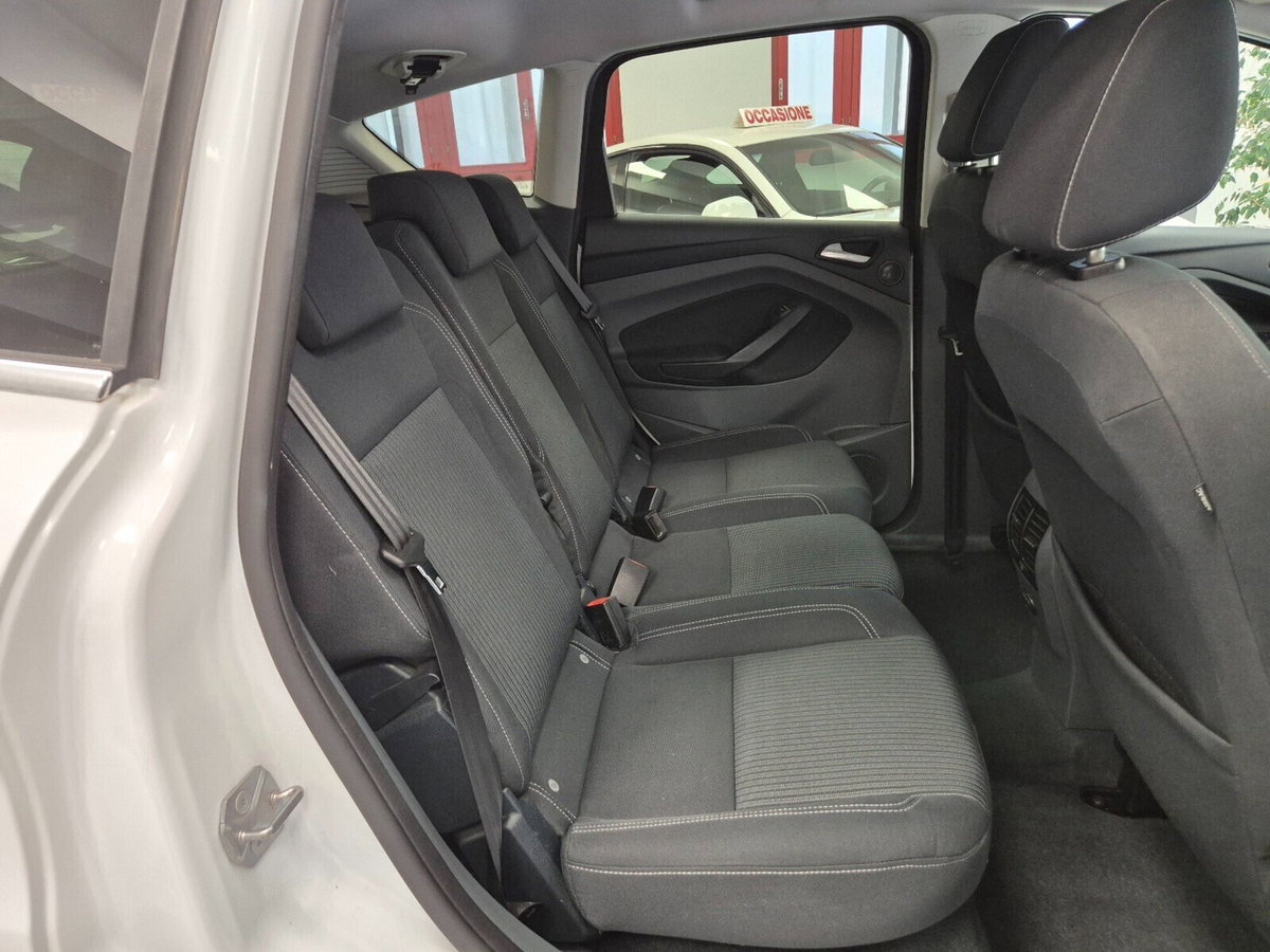 Ford C-Max 1.6 TDCi 115CV Plus (8)