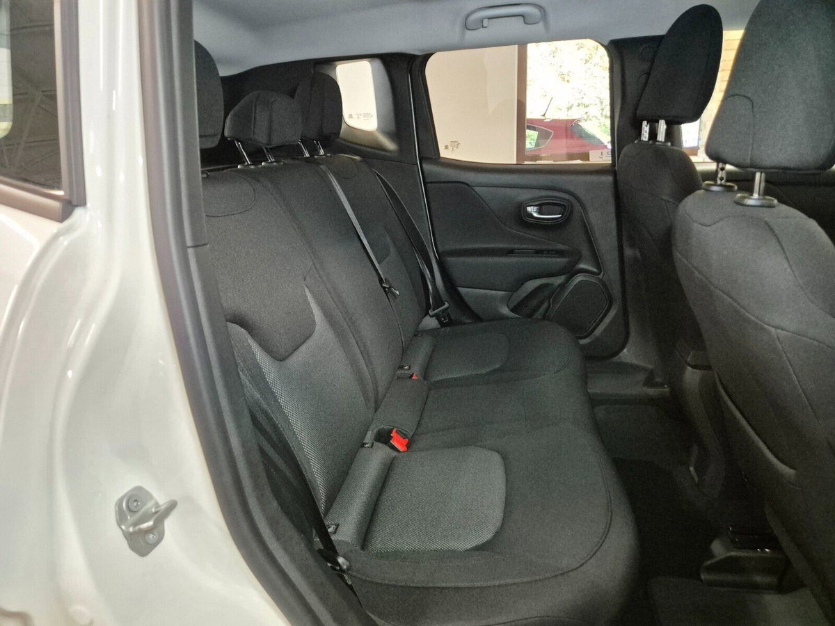 Jeep Renegade 1.6 Mjt 130 CV Longitude (8)