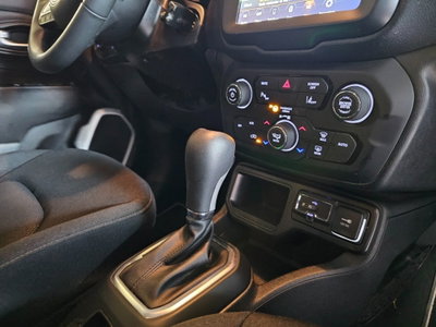 Jeep Renegade 1.6 Mjt DDCT 120 CV Longitude (14)