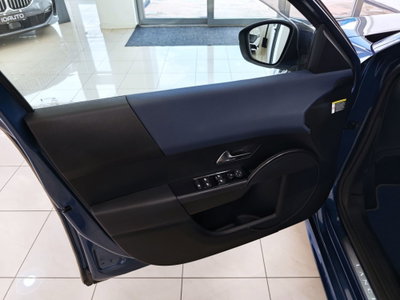 Lancia Ypsilon 1.2 mhev Edizione Cassina e-dct (9)
