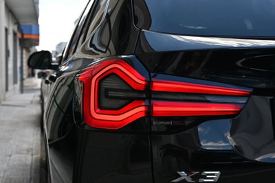 BMW X3 sDrive18d 48V Msport (7)