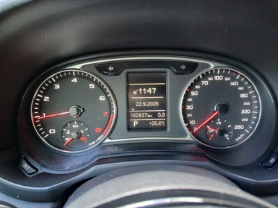 Audi A1 Sportback 1.4 TFSI 185 CV S tronic Ambition (9)