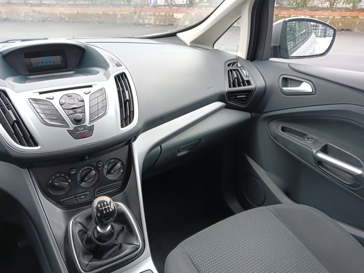 Ford C-Max 1.6 TDCi 115CV Plus (10)