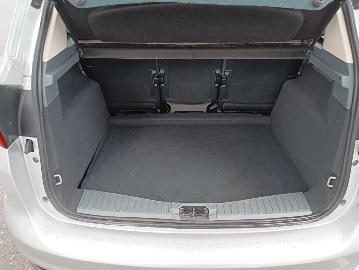 Ford C-Max 1.6 TDCi 115CV Plus (14)