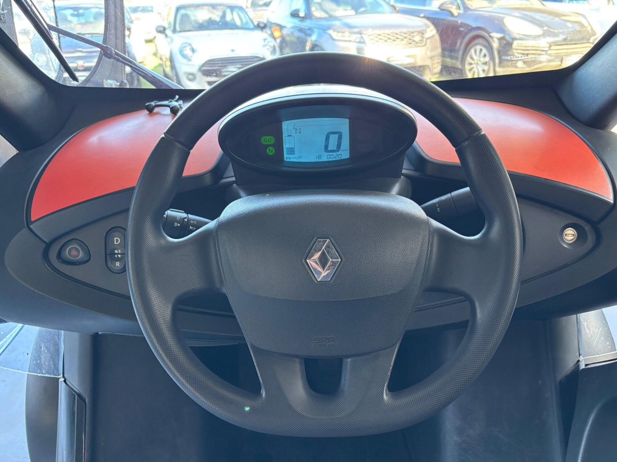 Renault Twizy 80 Intens (11)