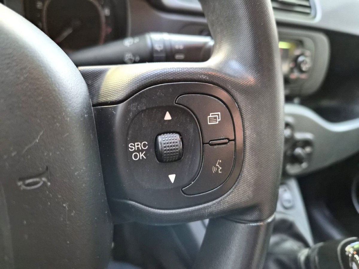 Fiat Panda 1.2 Lounge (16)