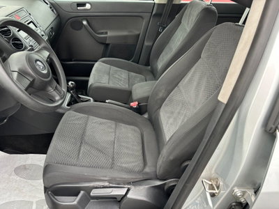 Volkswagen Golf 1.6 TDI DPF 5p. Highline (12)