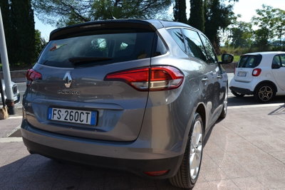 Renault Scenic E-Tech Electric 1.5 dCi 110CV Attractive (5)